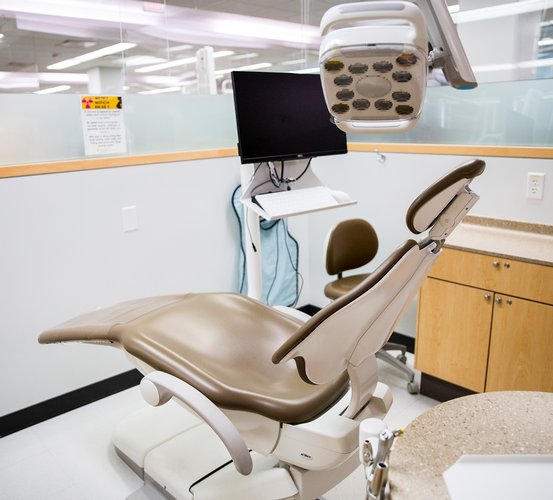 UTSD offers three levels of service in general dentistry between its student clinics, graduate clinics, and faculty practice (UT Dentists).