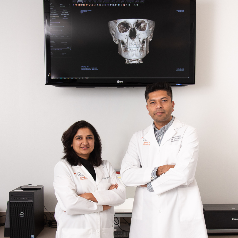 UT Dentists Doctor with student staff